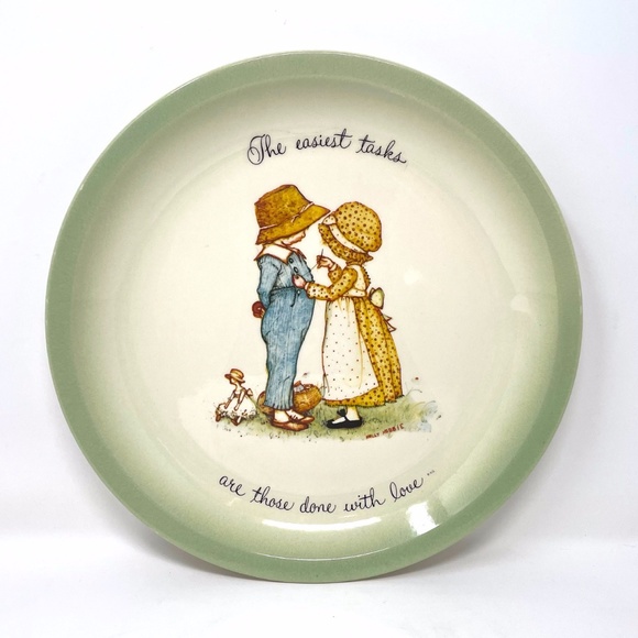 Vtg. Holly Hobbie Collectors Plate "The easist tasks are those done with love" - Picture 1 of 4
